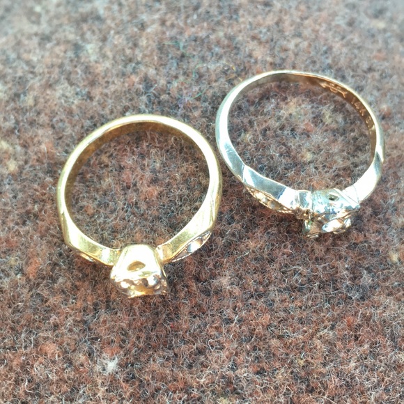 Vintage Engagement Rings - Picture 2 of 4